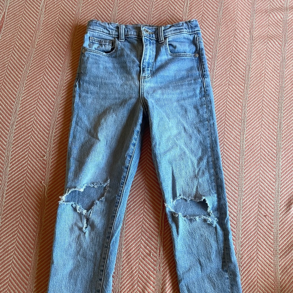 Girls art class distressed boyfriend jeans size 10